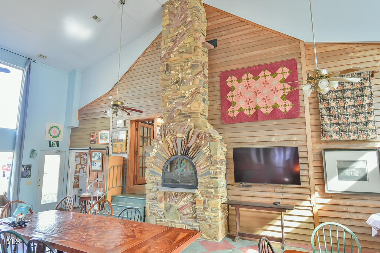 144 Celebrity Dairy Way