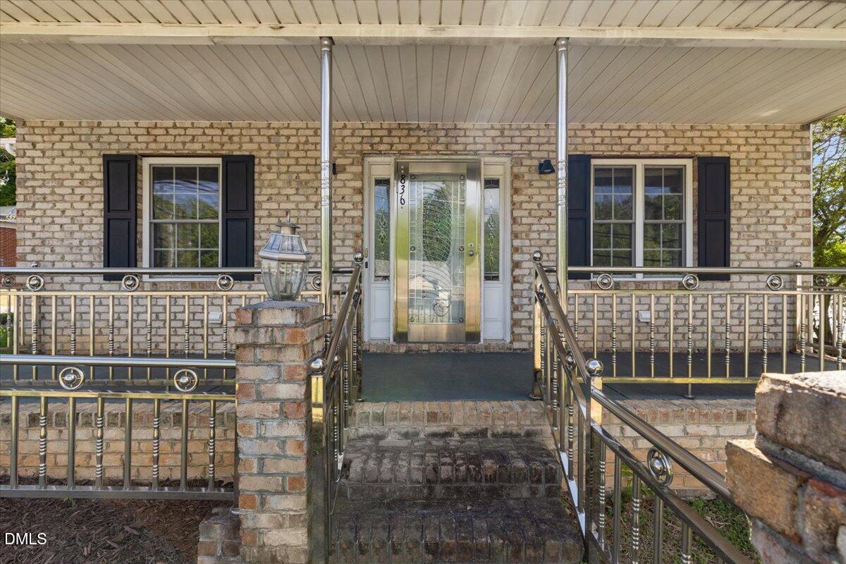 836 S Main Street