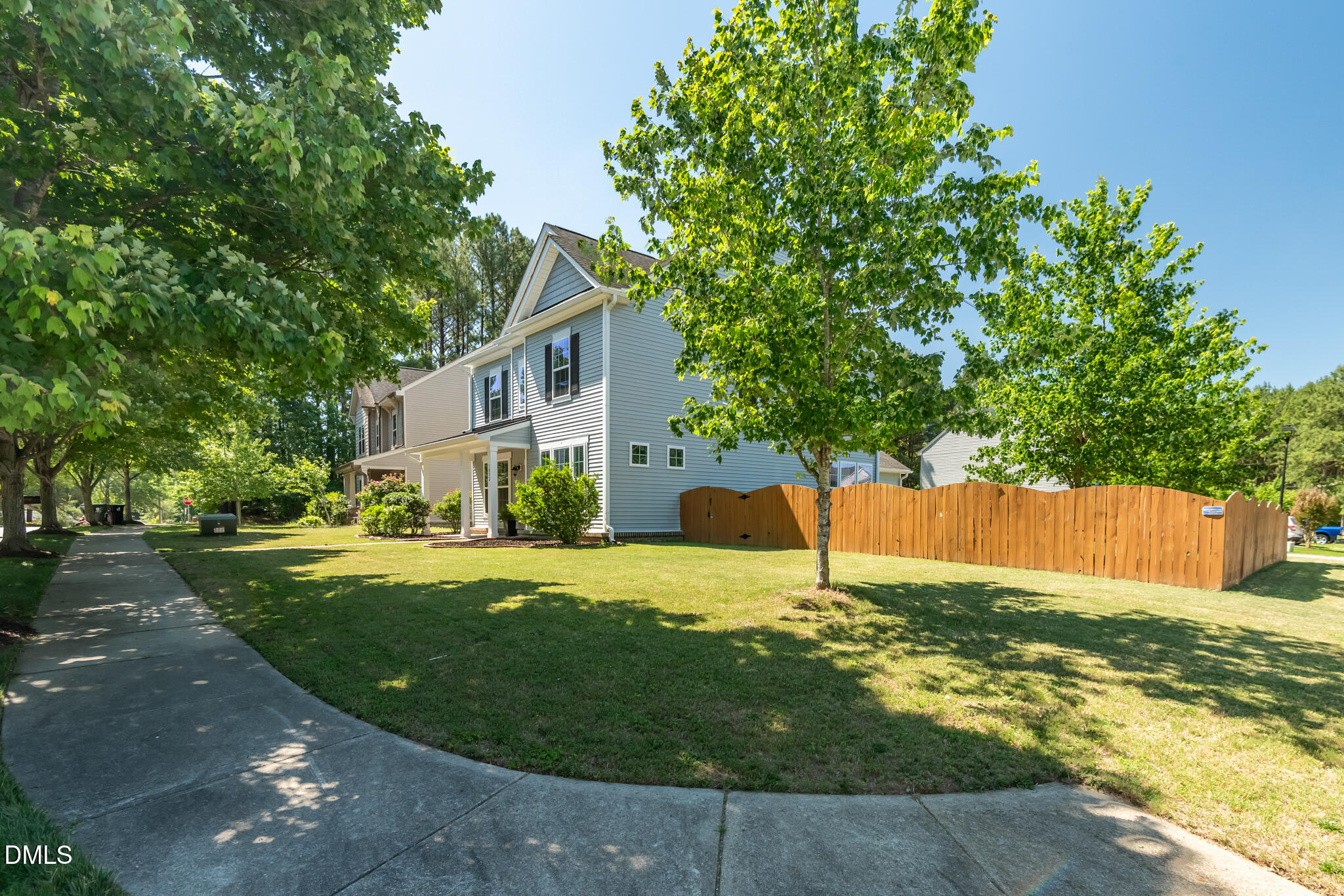 1002 Churchill Glen Boulevard