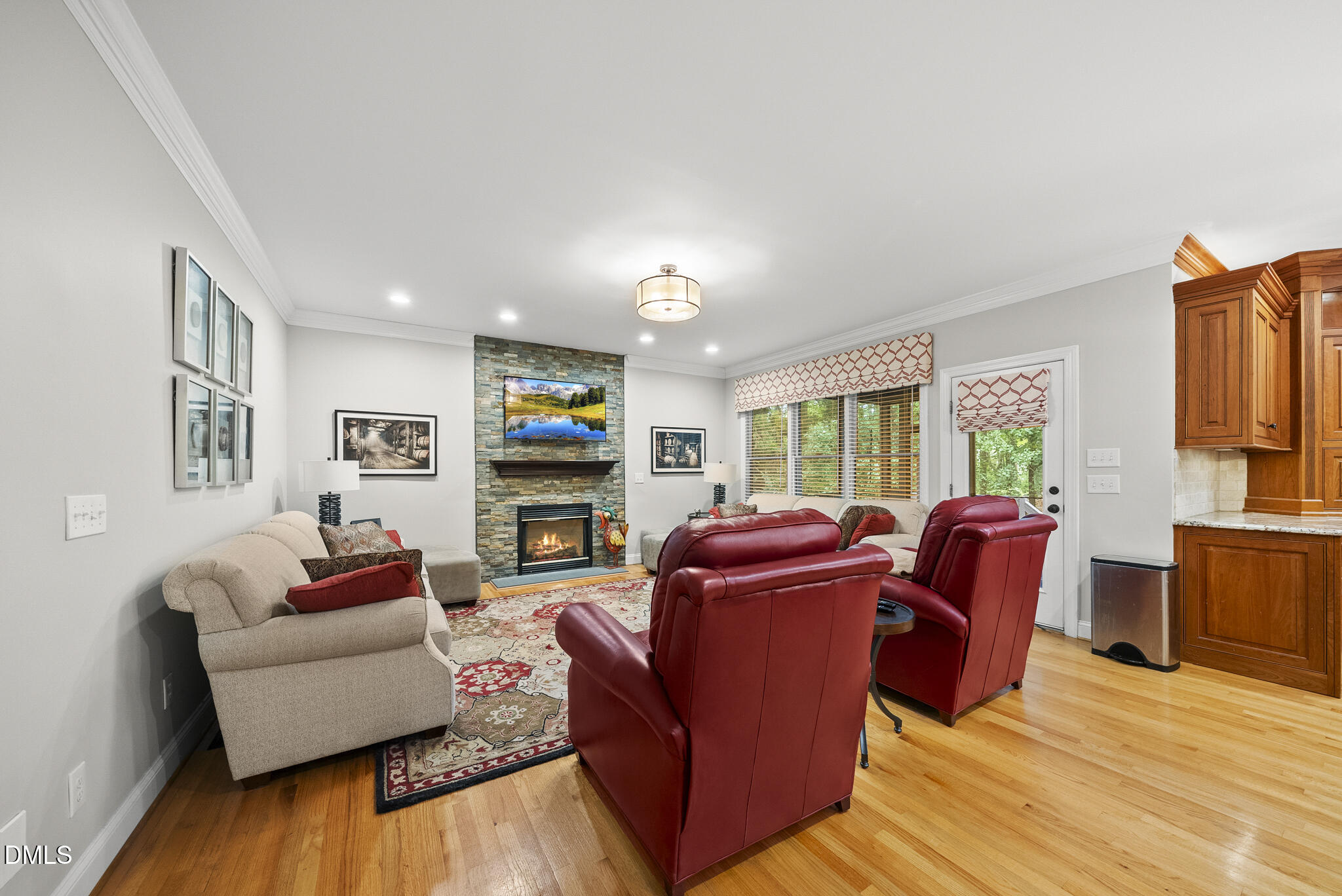 128 Wheatsbury Drive