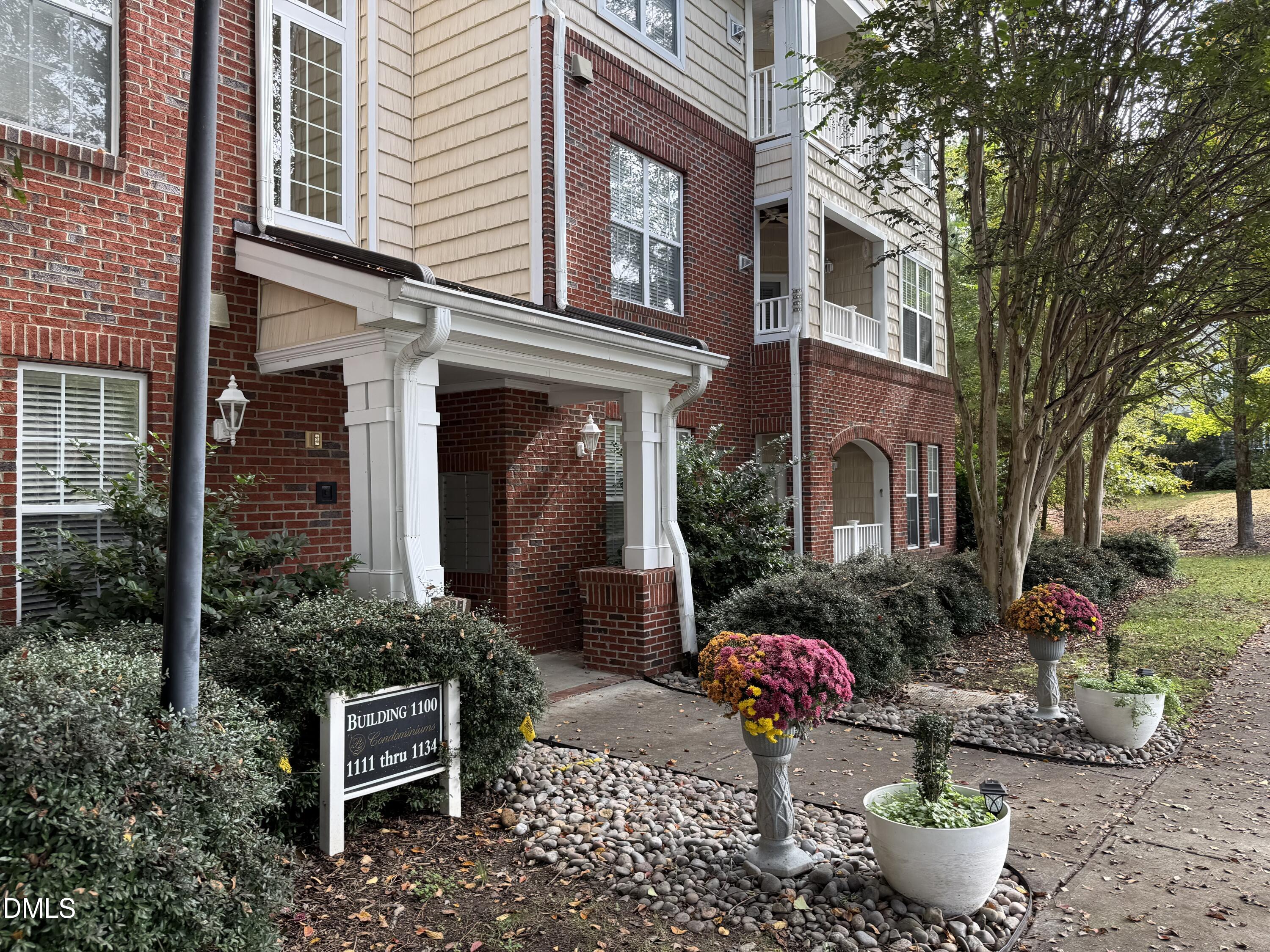 1114 Arborgate Circle