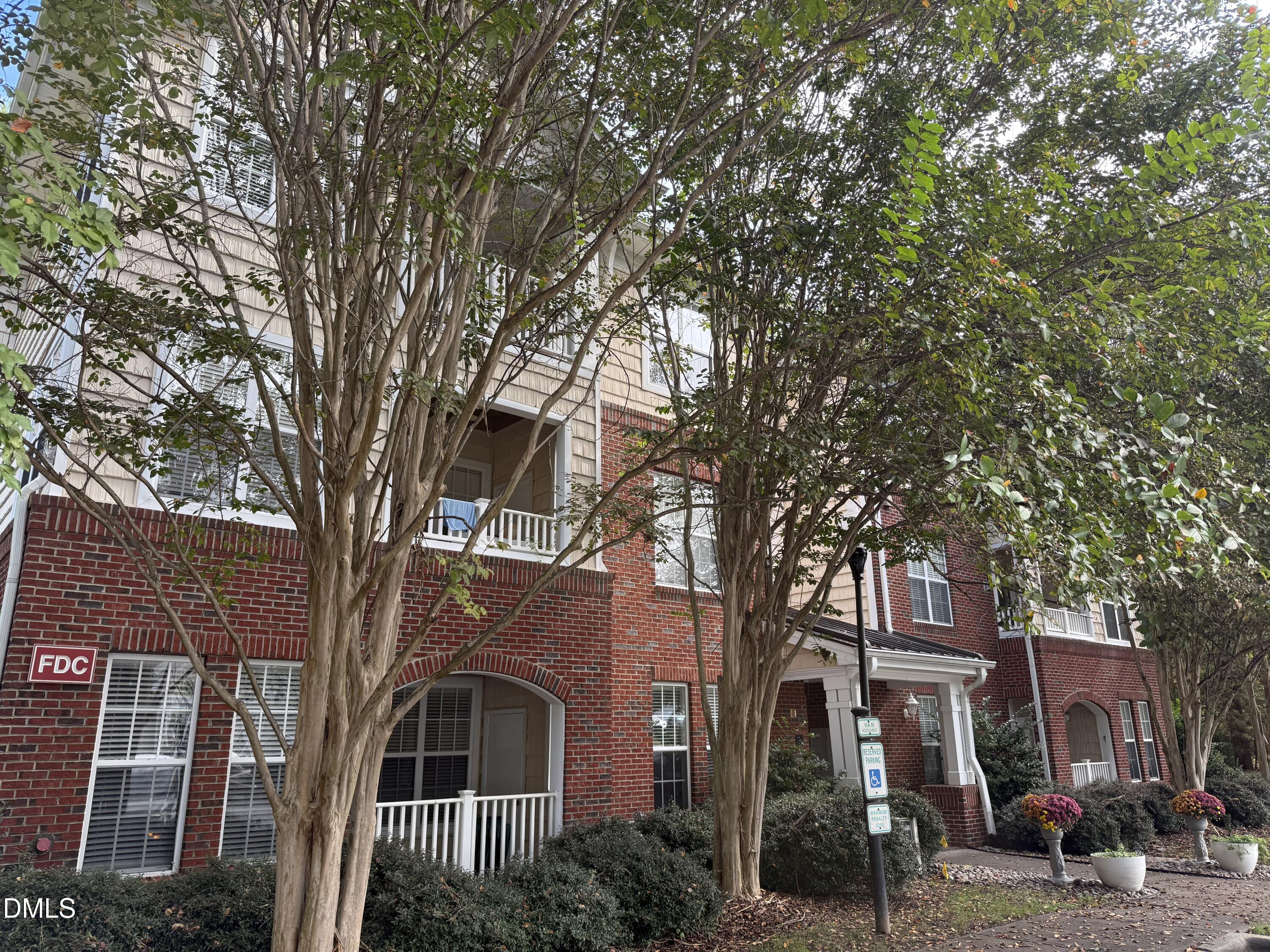 1114 Arborgate Circle