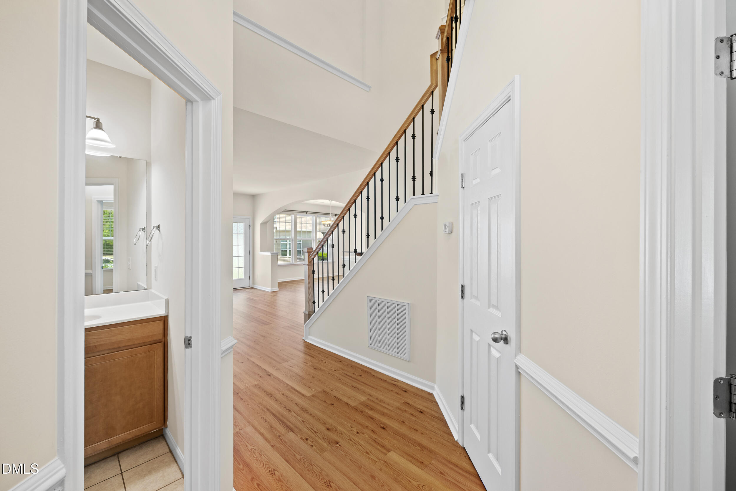 713 Garden Square Lane