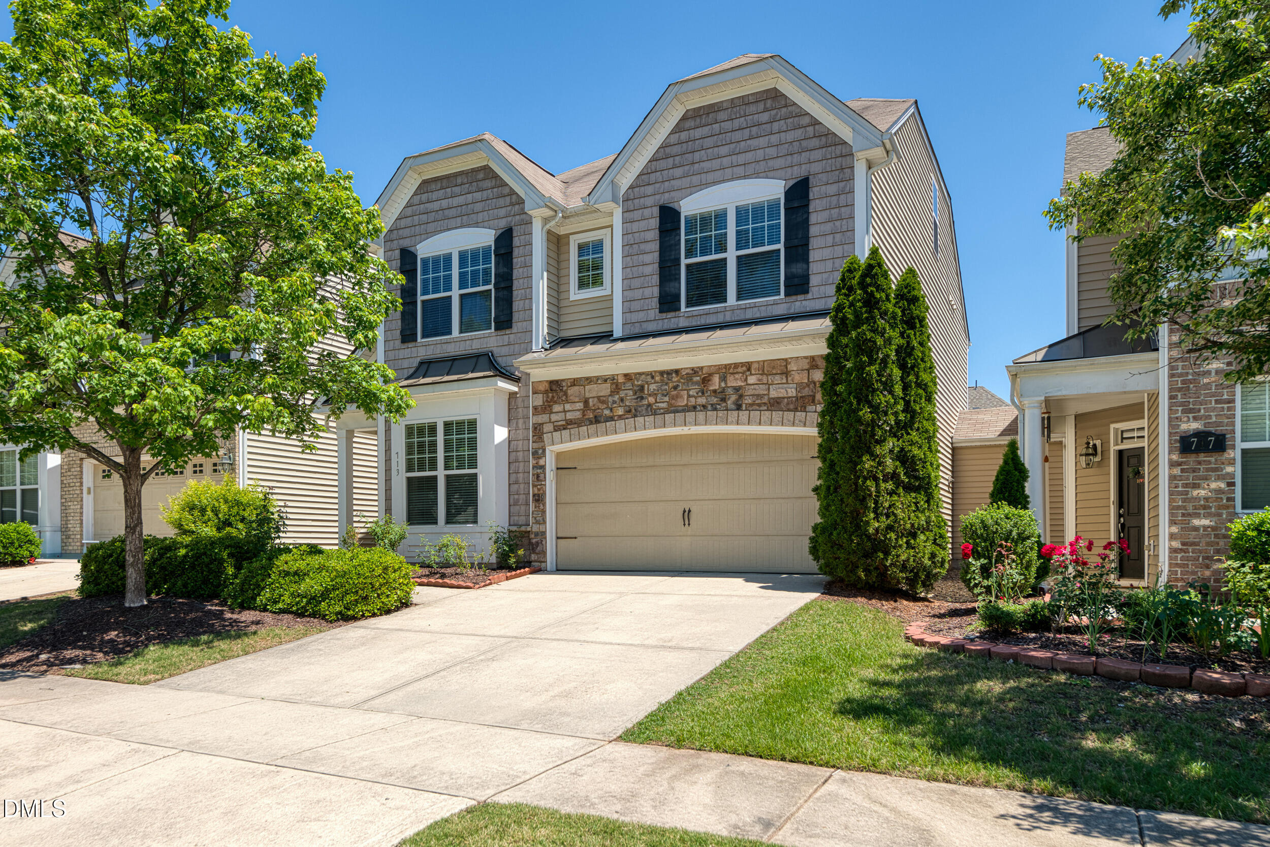 713 Garden Square Lane