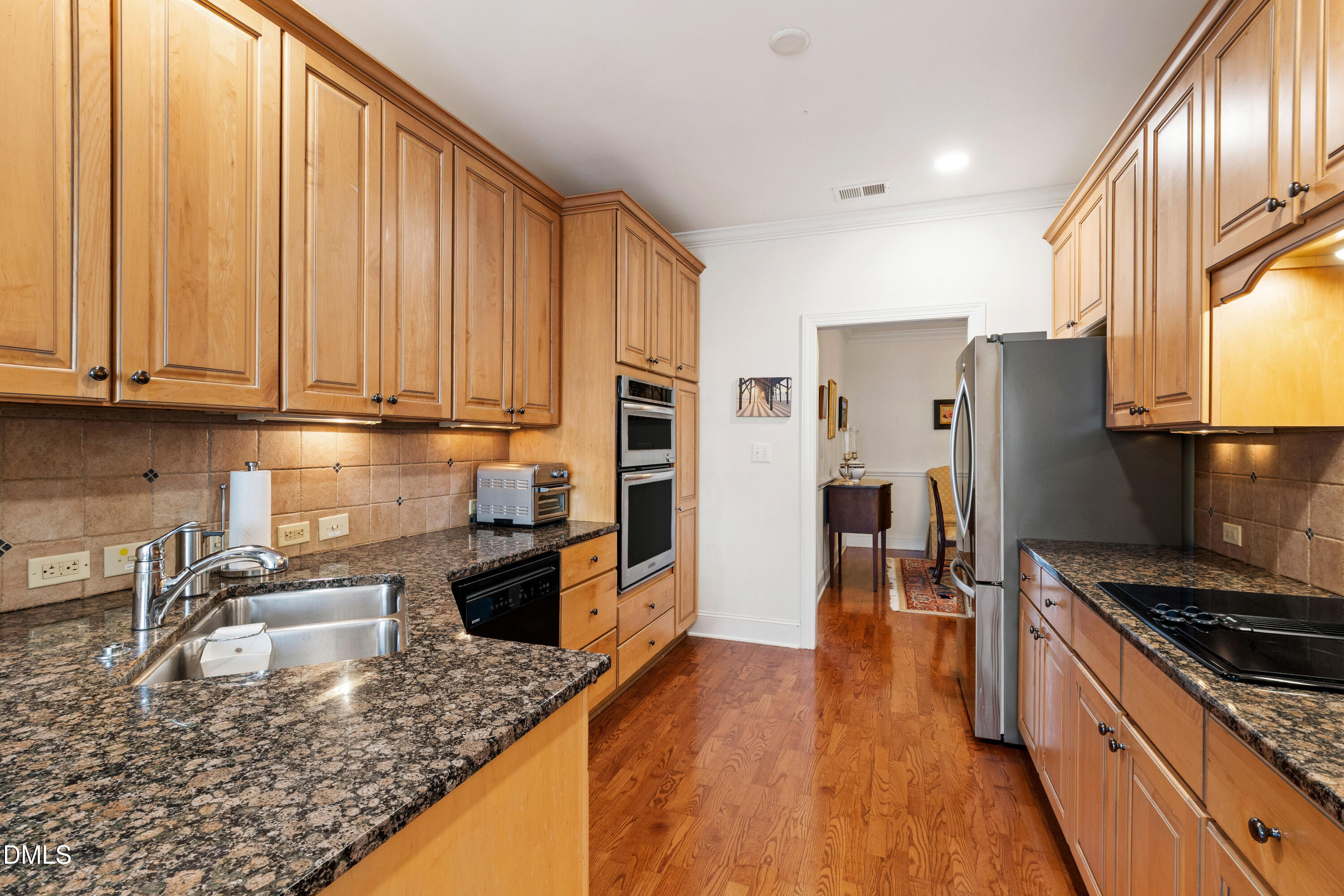 3700 Baron Cooper Pass 105