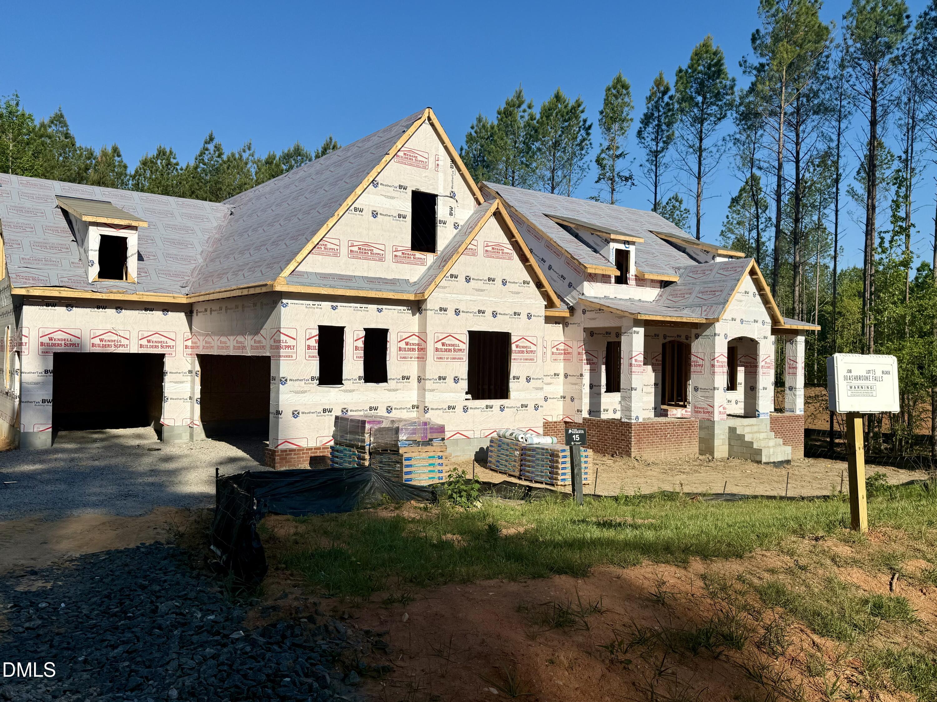 90 Ashbrooke Falls Drive