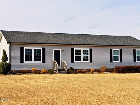 1909 Raven Rock Road Lillington NC 27546