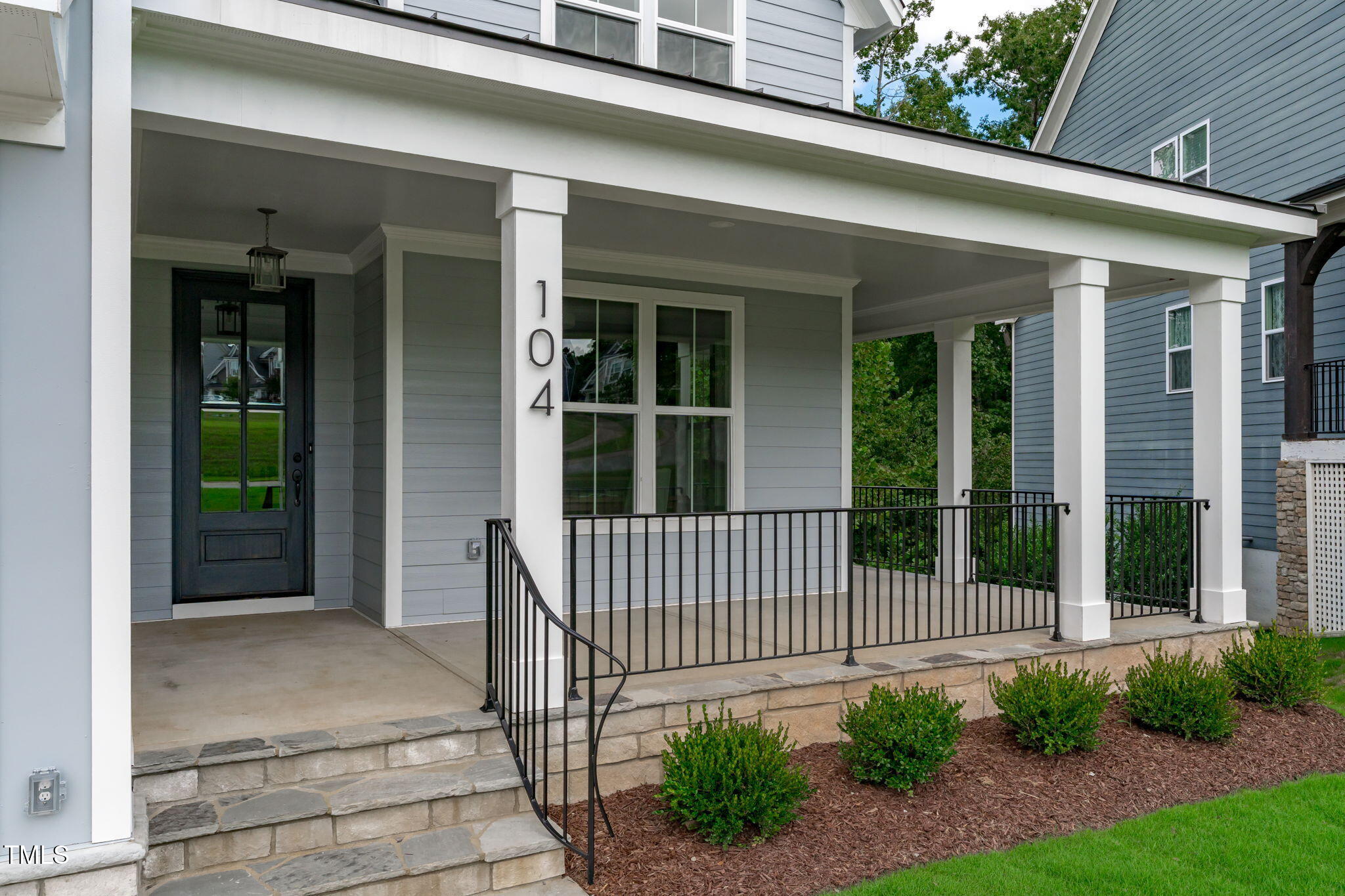 104 Pointe Park Circle