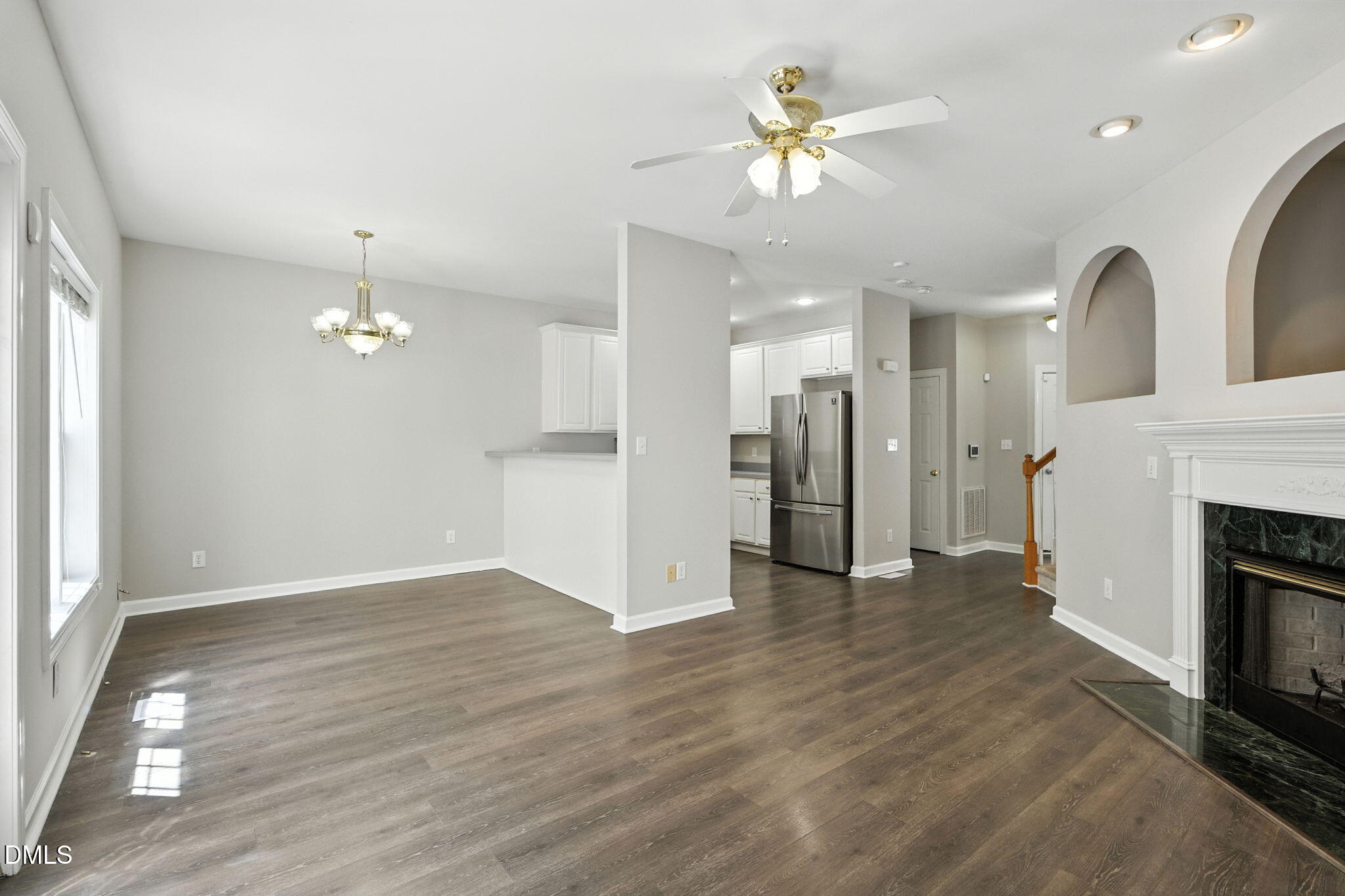 25 Silver Place Apt B