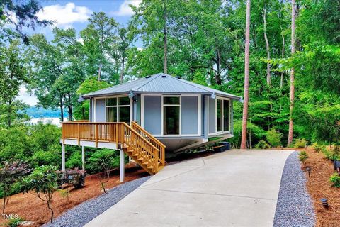819 & 818 Hilltop Circle Sanford NC 27332