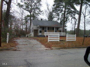 880 Ellison Drive