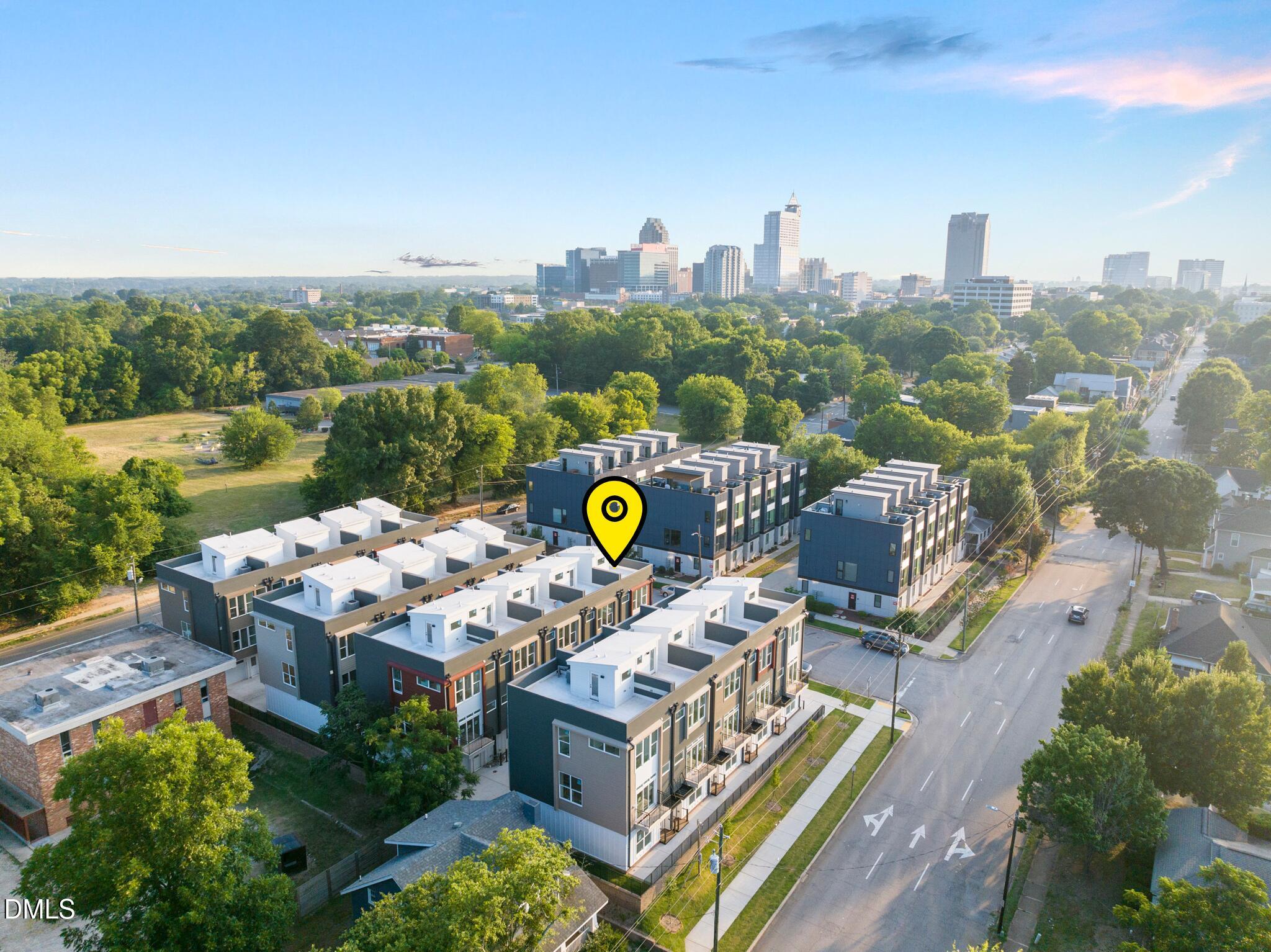 10 Seawell Avenue 101