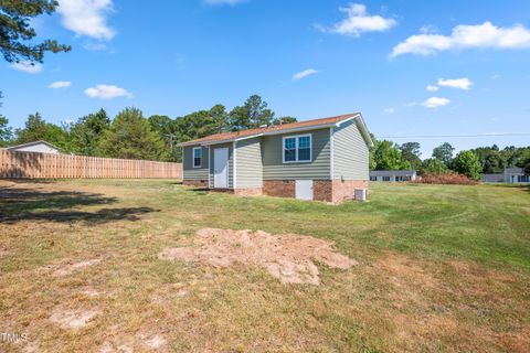 Single Family Residence in Wendell NC 1000 Old Zebulon Road 24.jpg