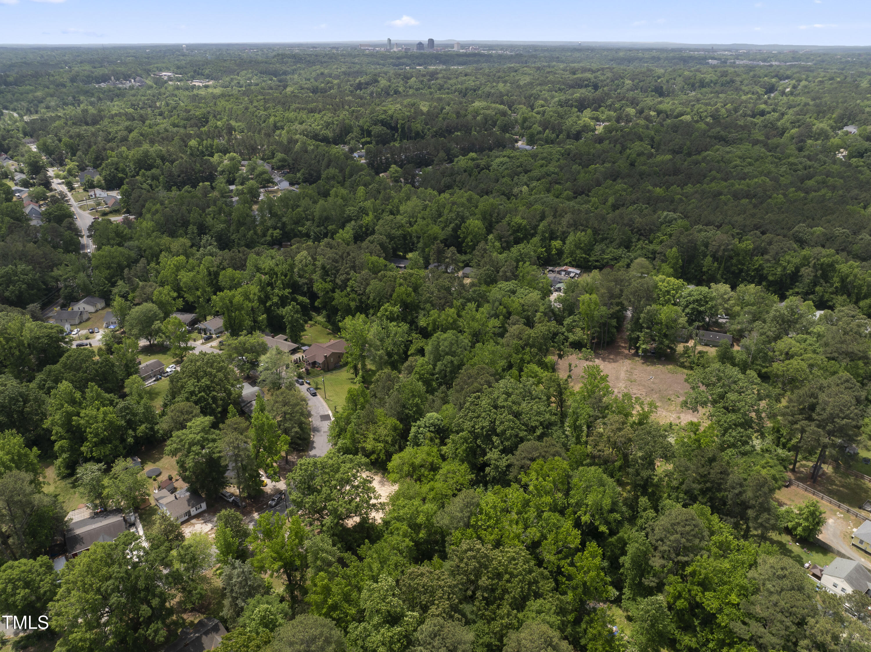 1324 Maplewood Drive