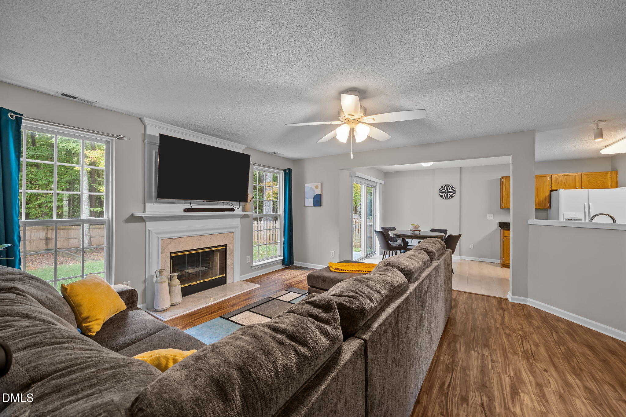 9116 Erinsbrook Drive