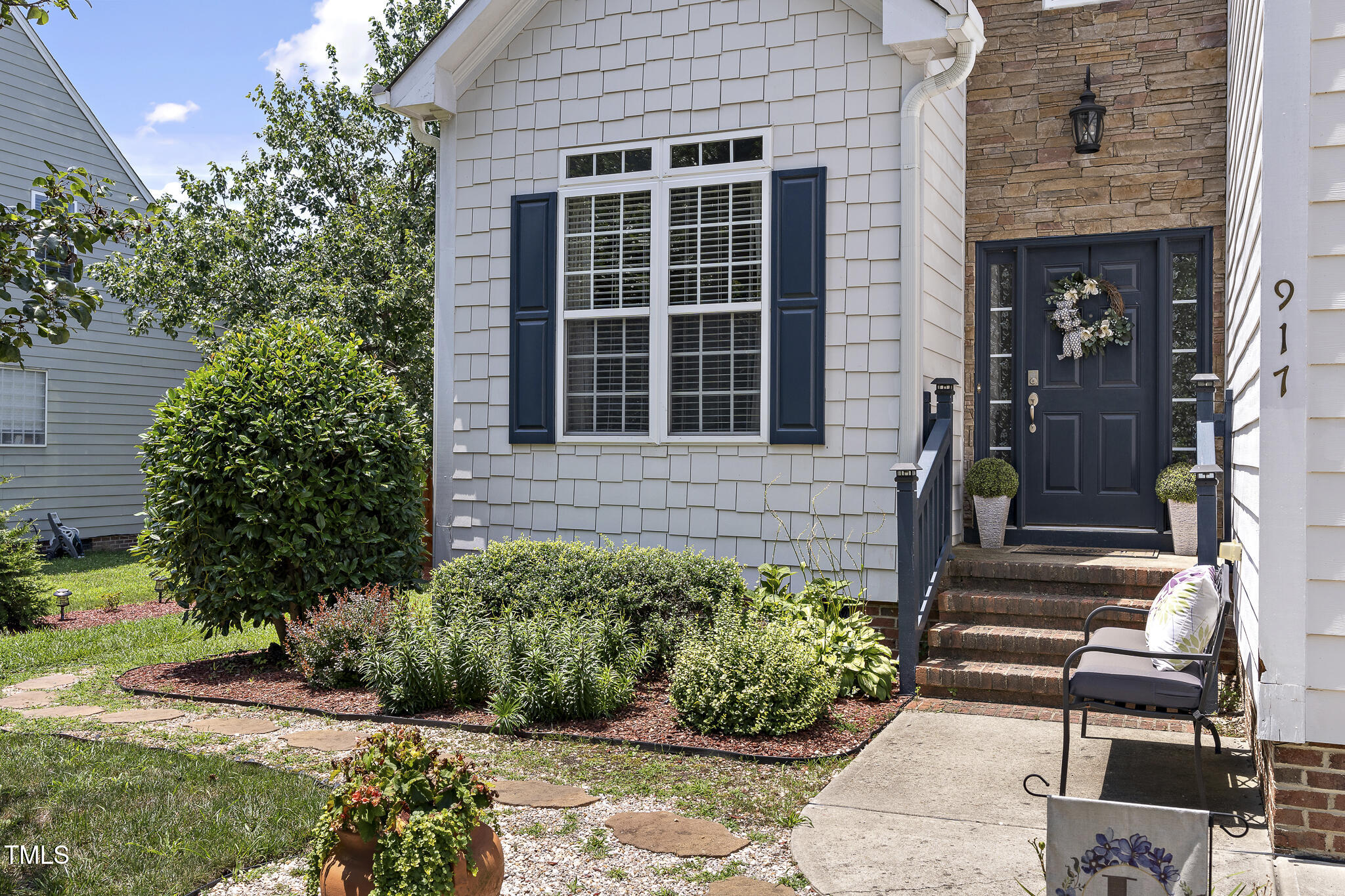 917 Widewaters Parkway