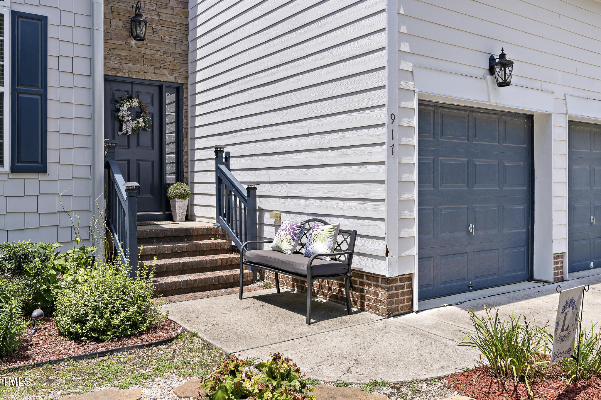 917 Widewaters Parkway