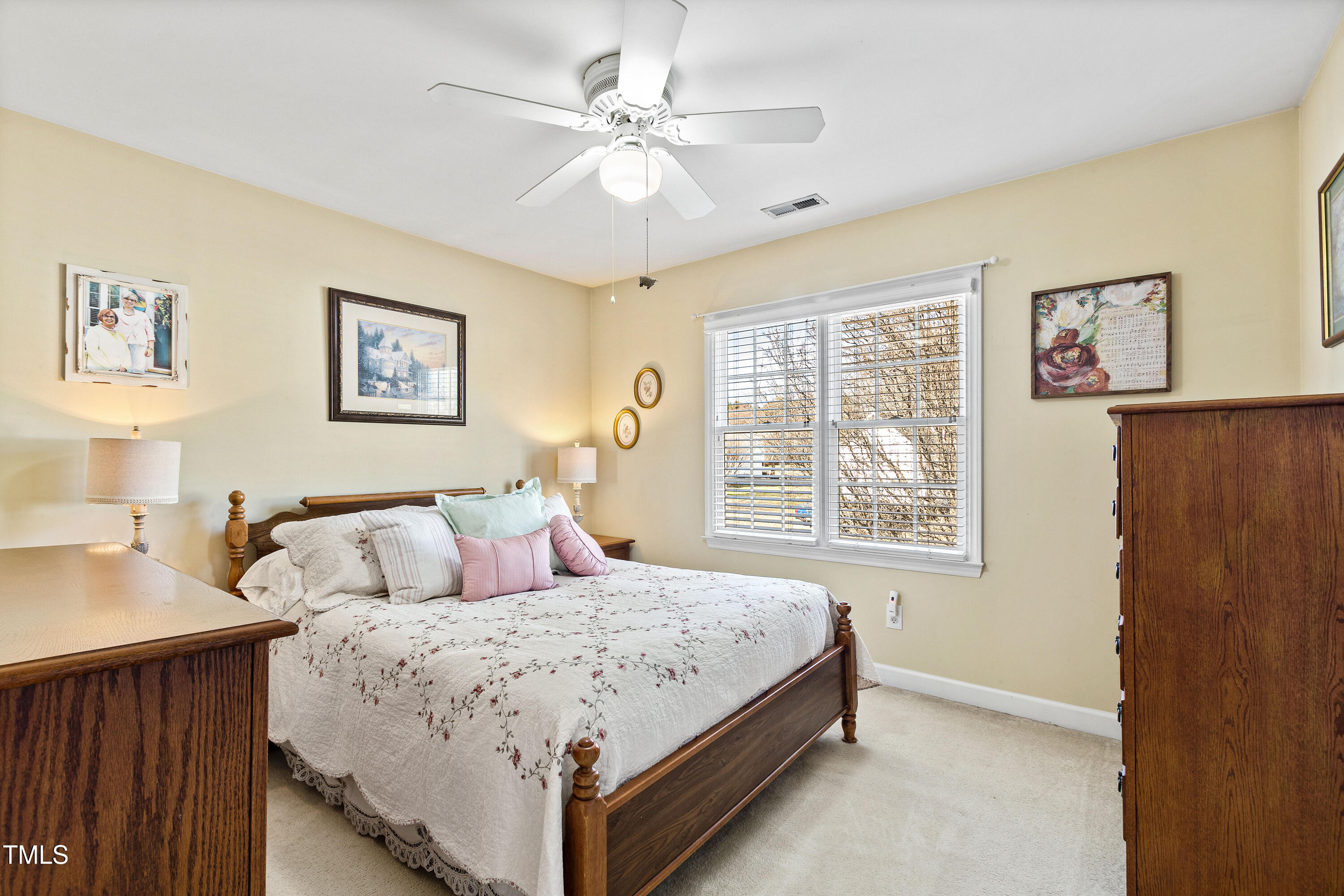 Wake Forest, North Carolina 27587, United States, 3 Bedrooms Bedrooms, ,3 BathroomsBathrooms,Residential,Pending,79896