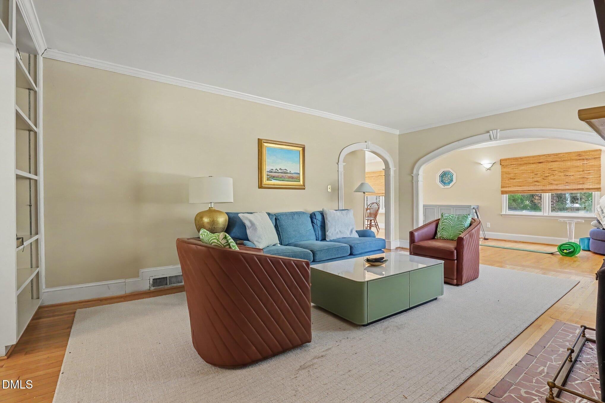 1528 Iredell Drive