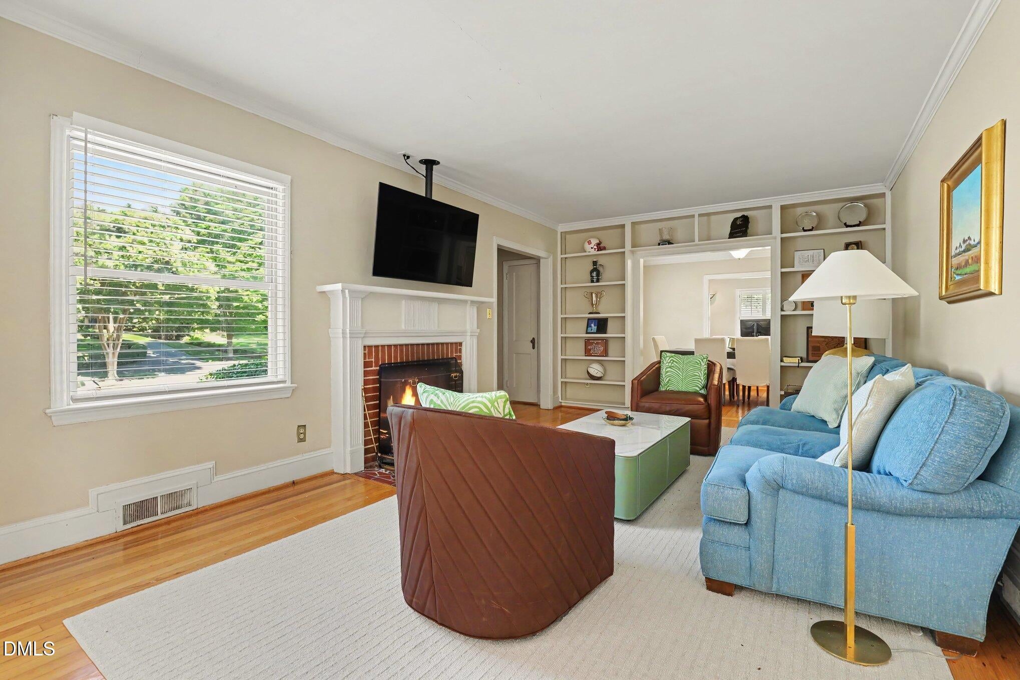 1528 Iredell Drive