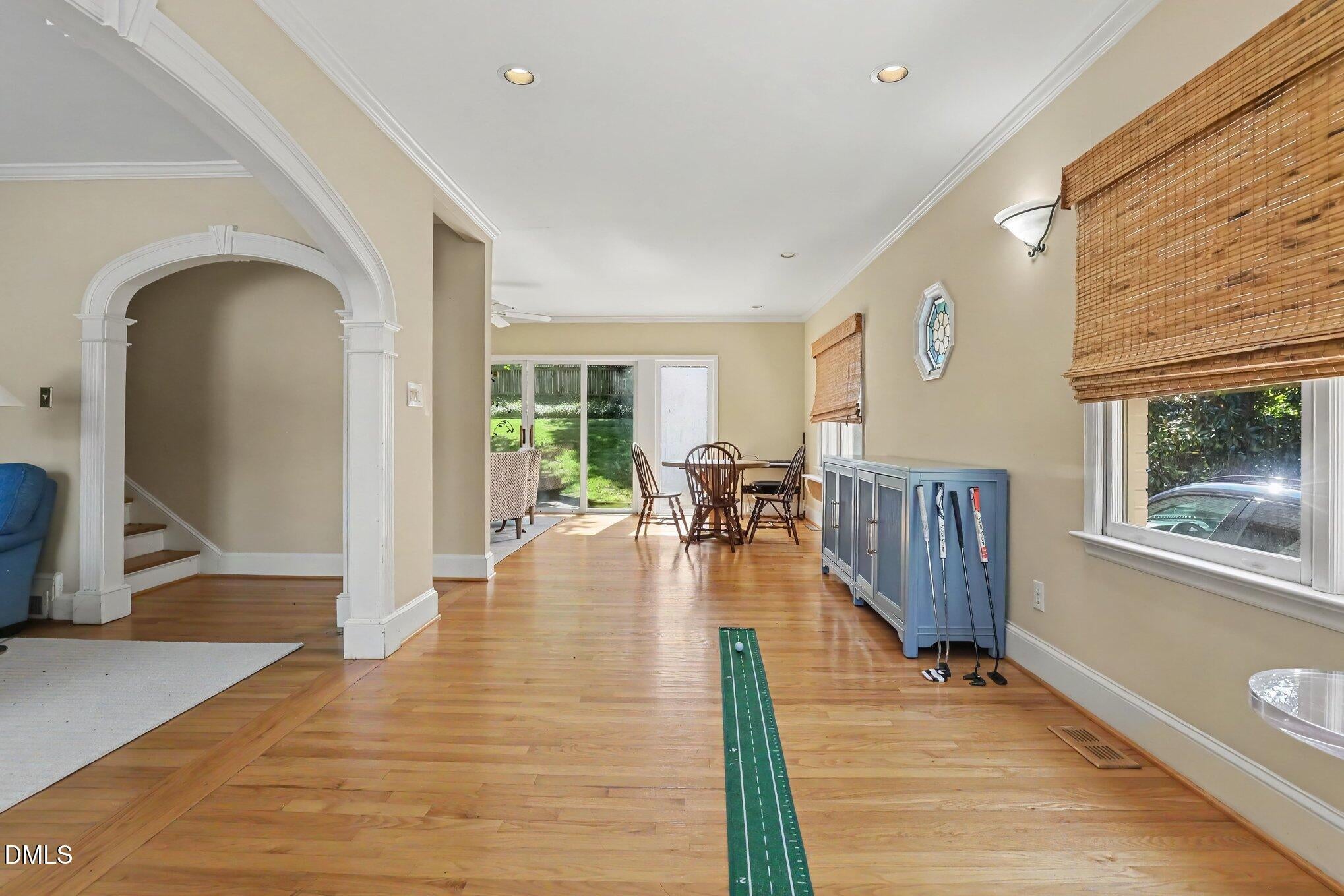 1528 Iredell Drive