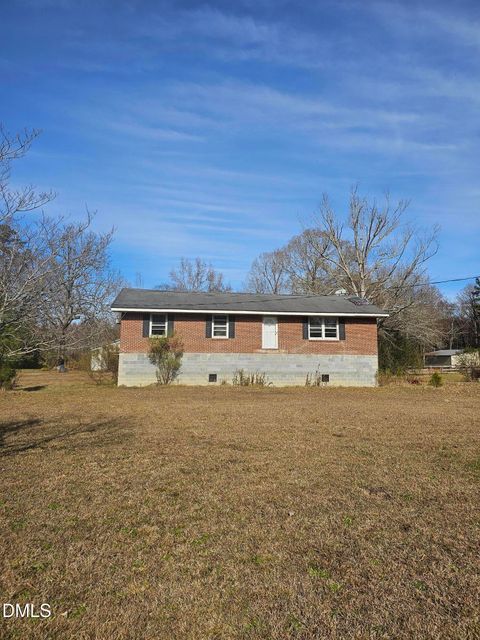 708 Nc 210 Smithfield NC 27577