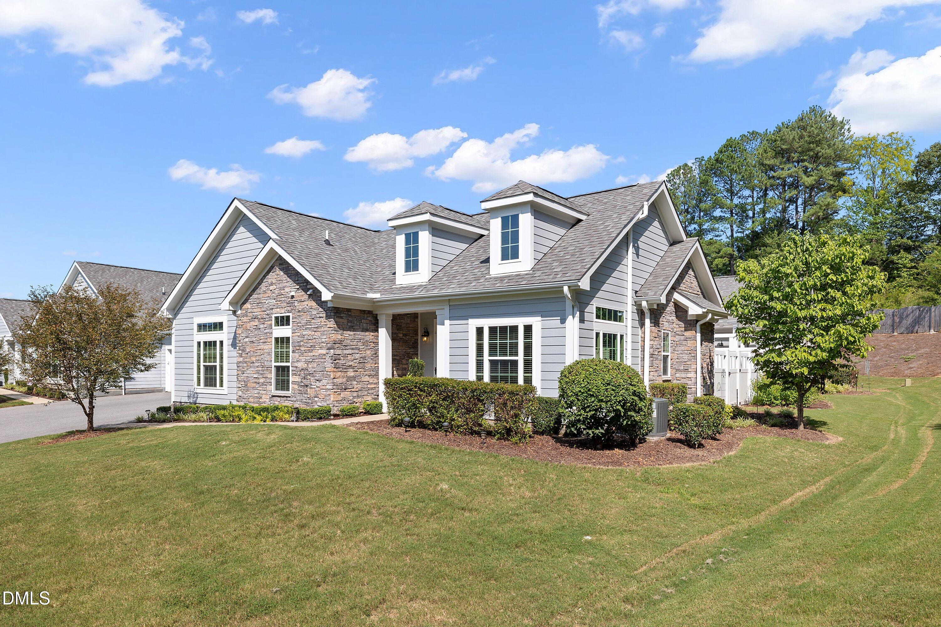 824 Blue Bird Lane