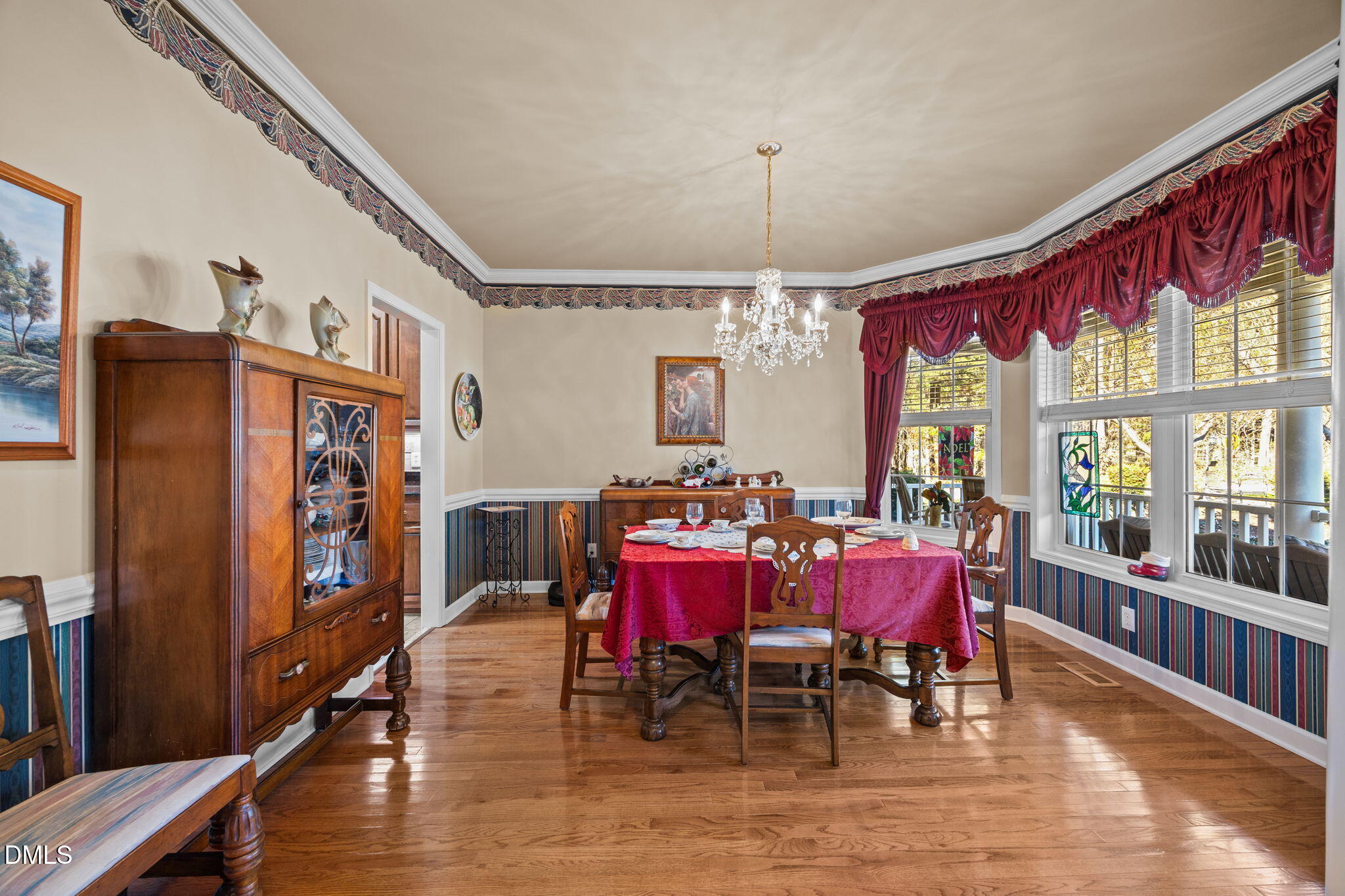 746 Club House Drive