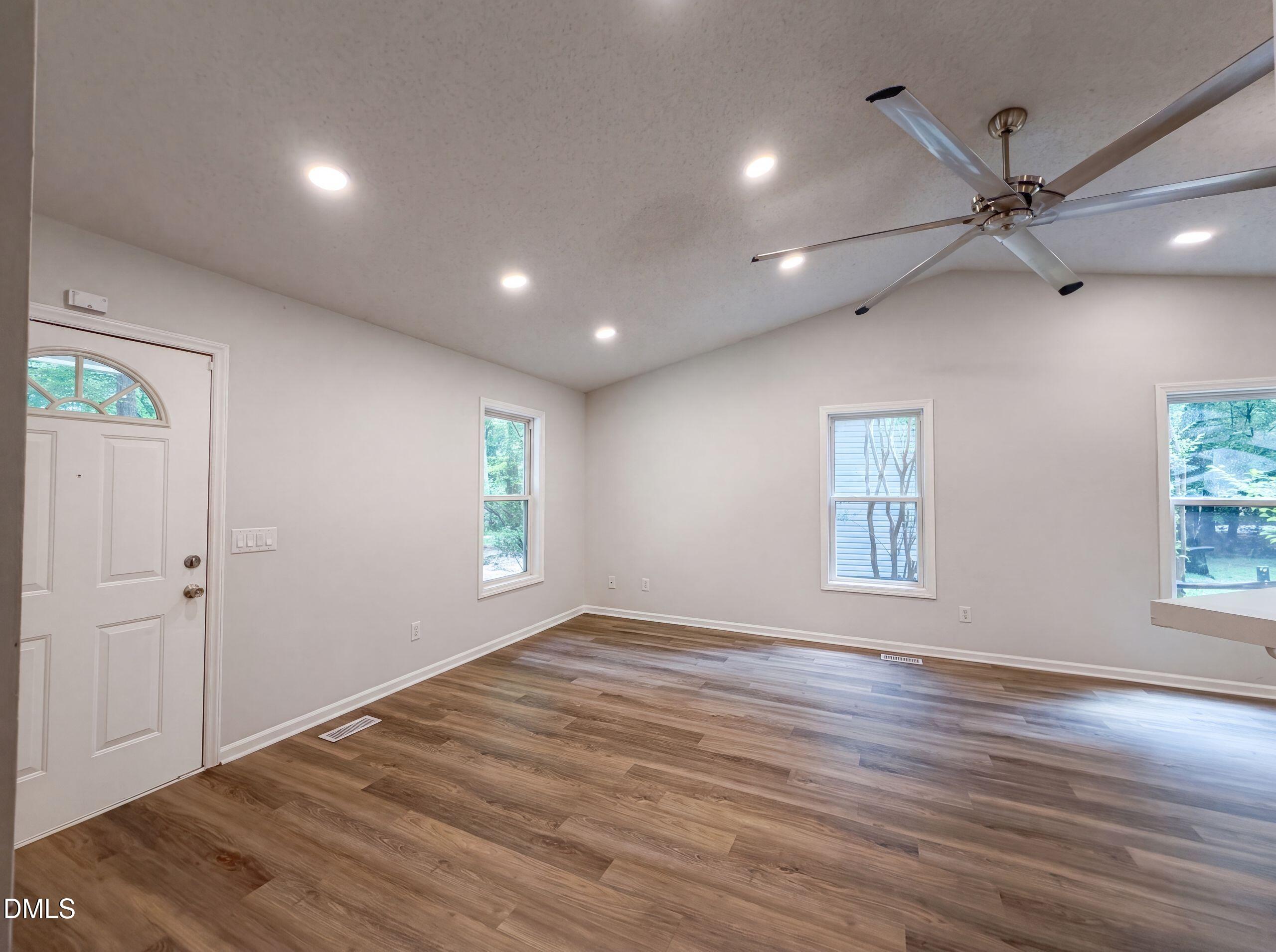 810 Hill Top Circle