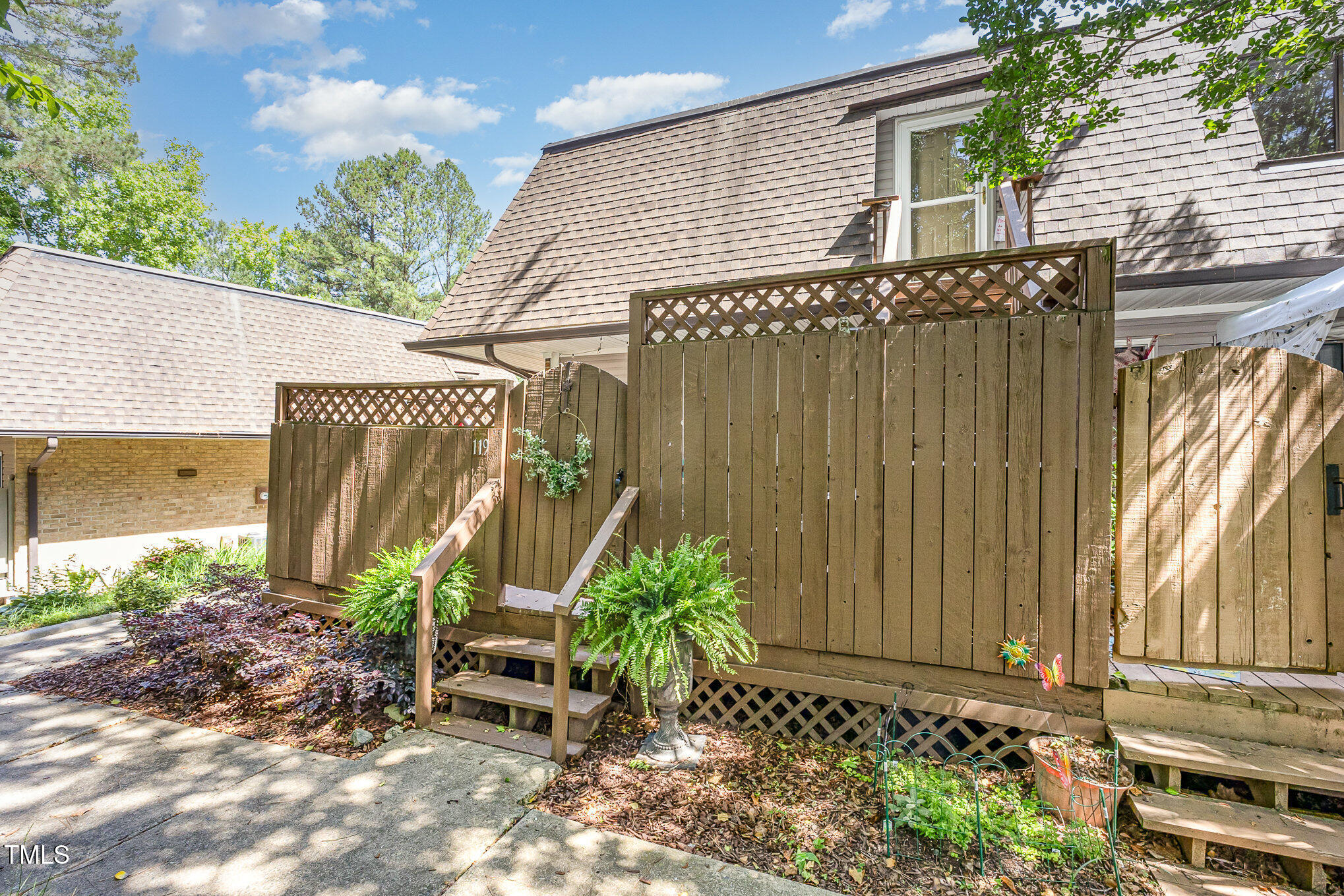 119 Brookberry Circle