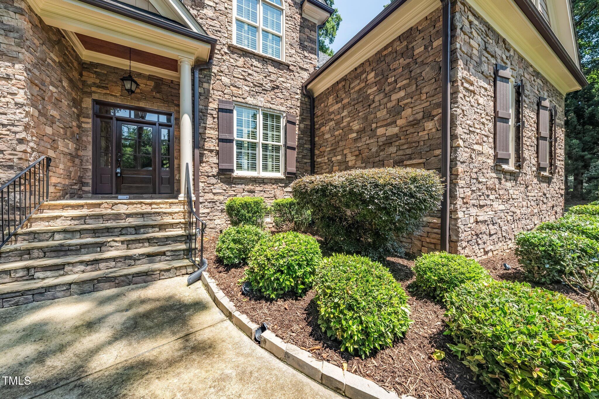 7504 Sextons Creek Drive