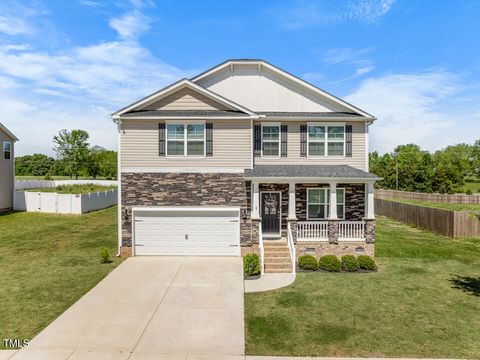 2415 Ivy Knoll Drive Mebane NC 27302