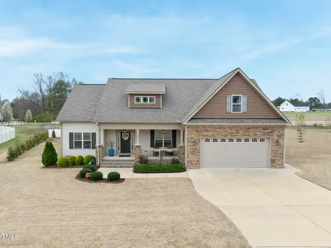 MLS: 10083764