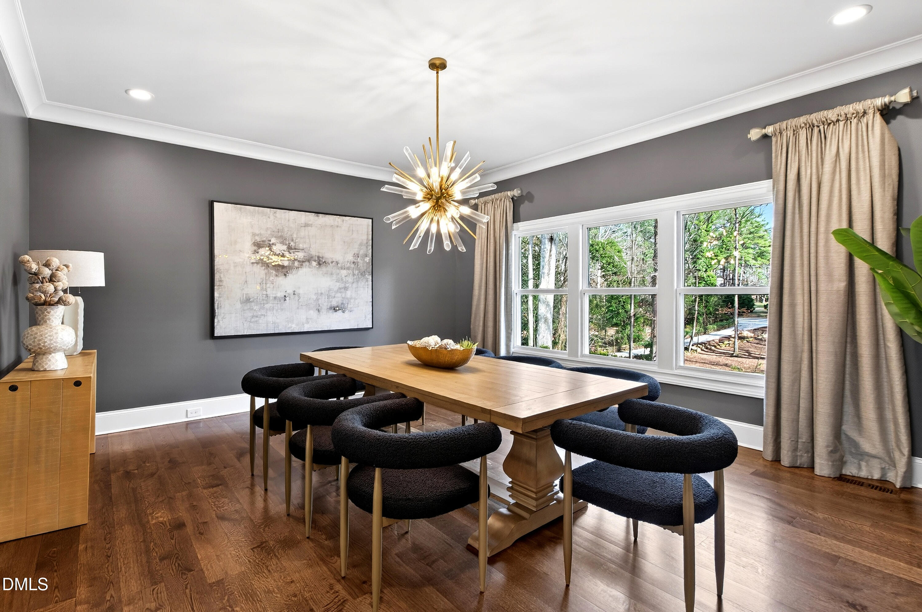 5607 Lambshire Drive