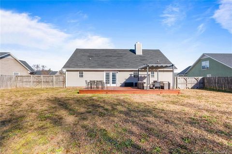 A home in Raeford