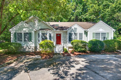 123 Weatherhill Pointe Carrboro NC 27510