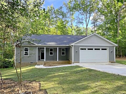5181 Goldfinch Turn Sanford NC 27332
