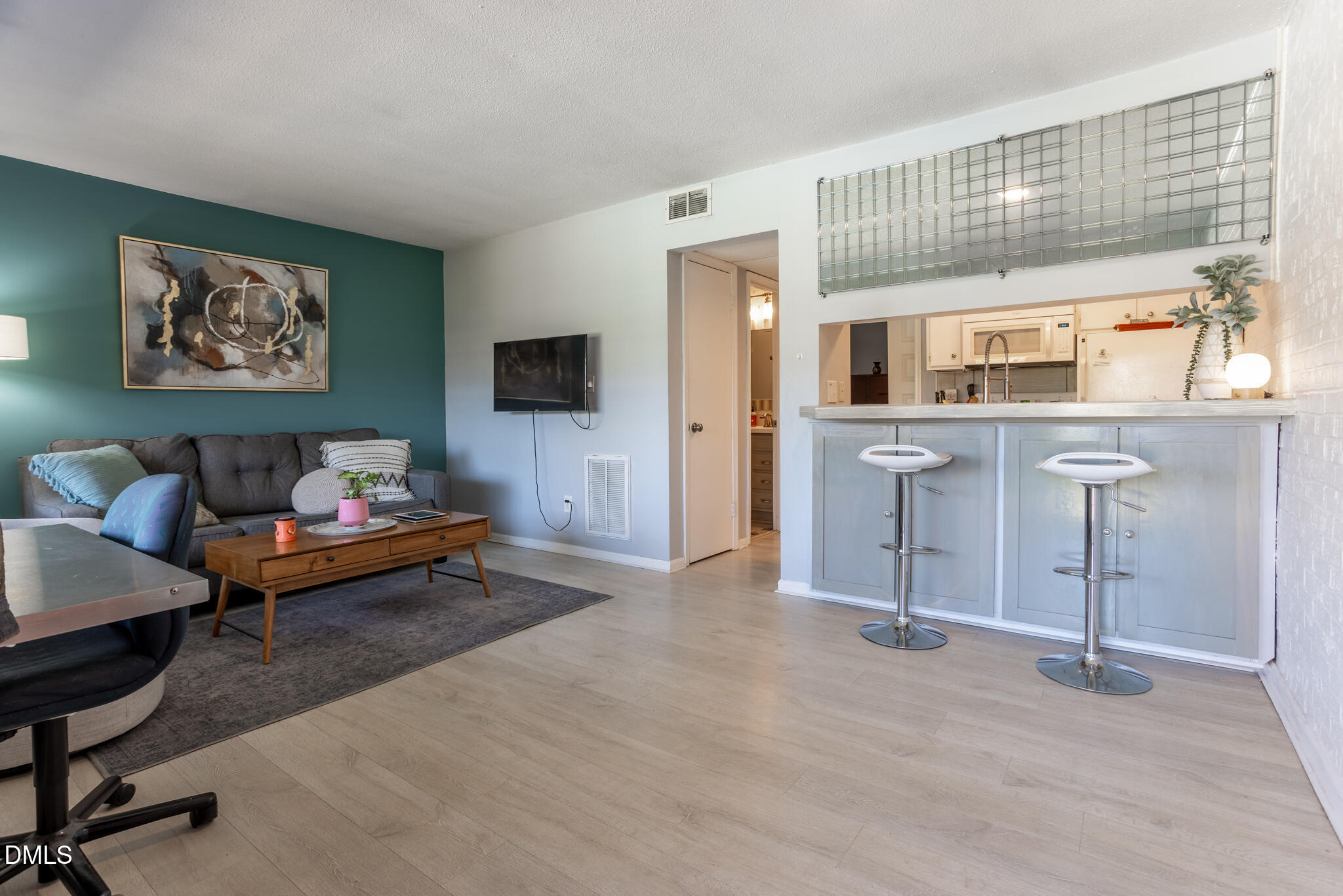 807 W Trinity Avenue 252