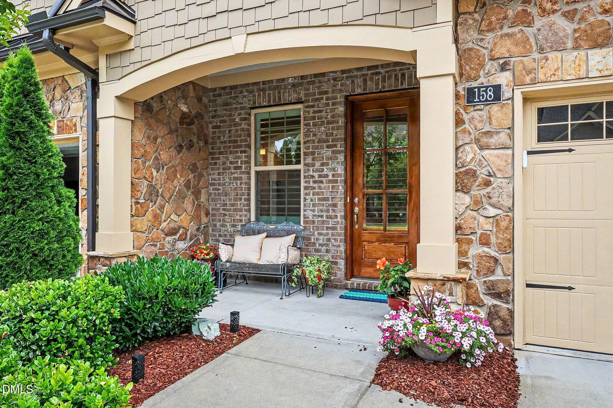 158 Glenpark Place