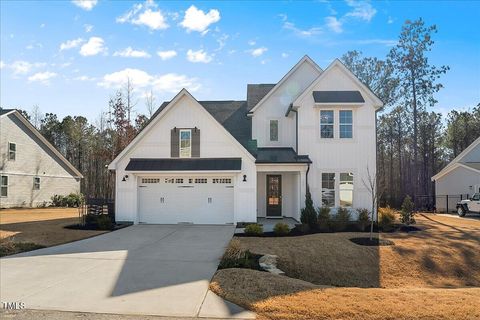 201 W Amber Oak Drive Selma NC 27576