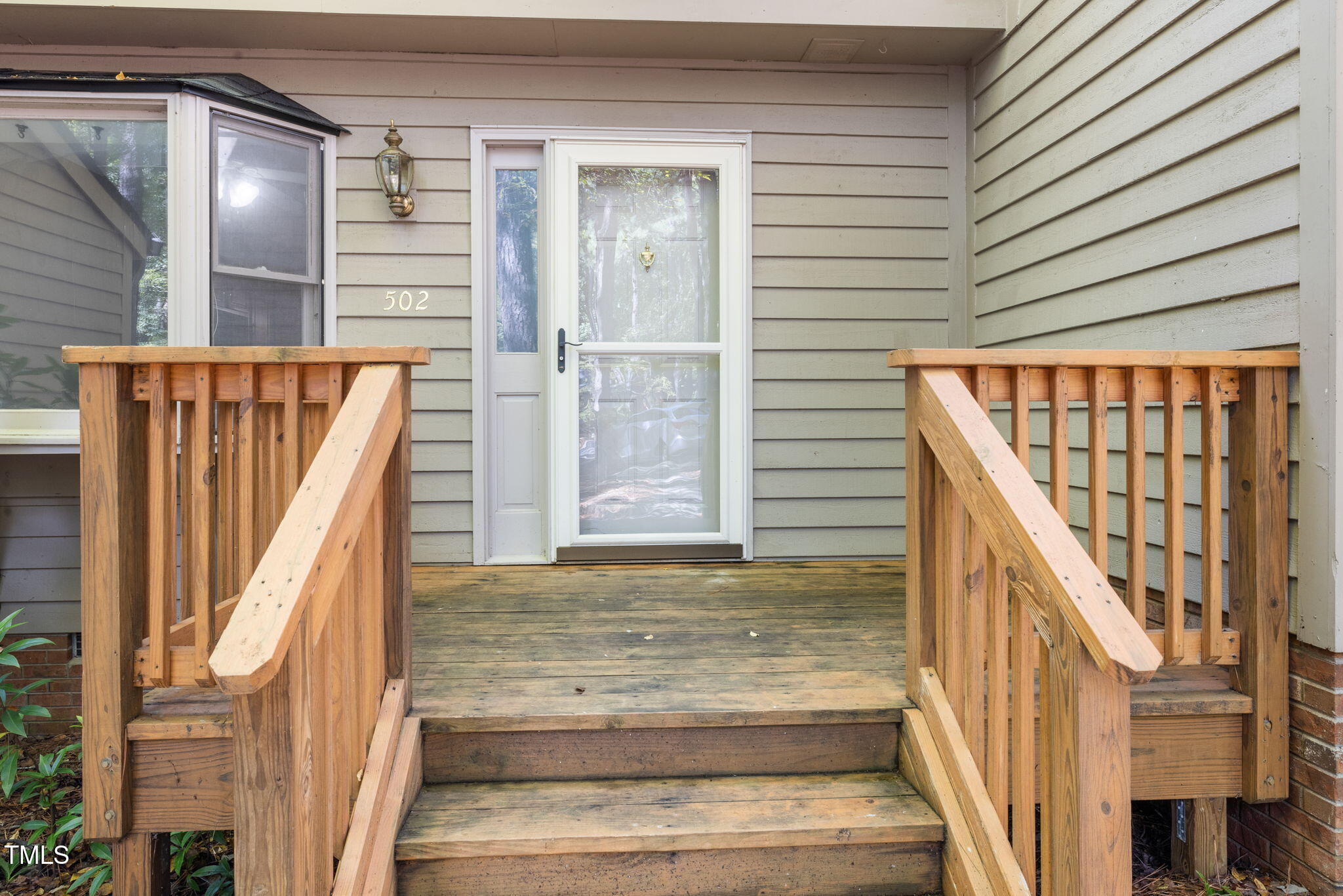 502 Forest Court