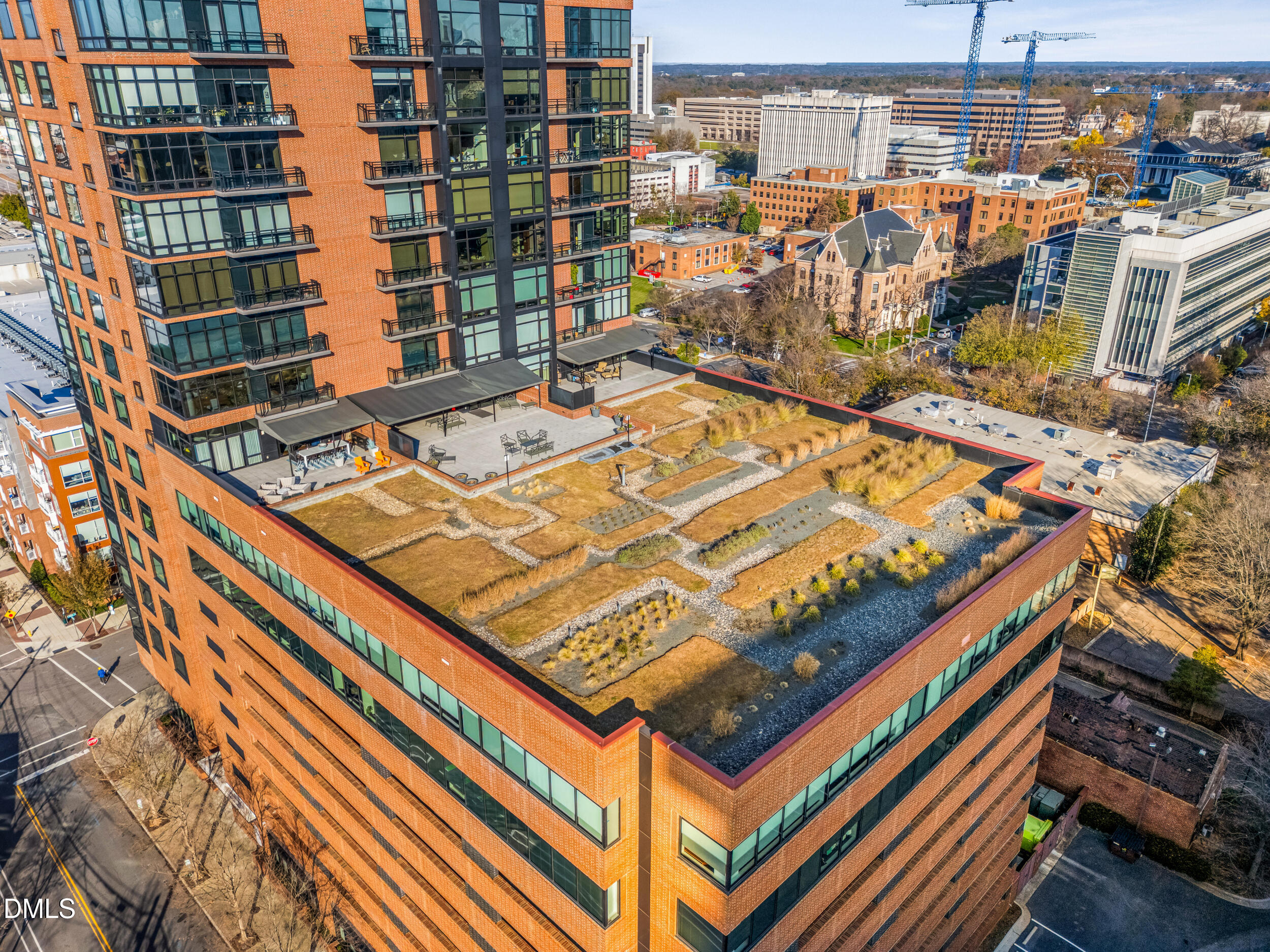 122 N Harrington Street