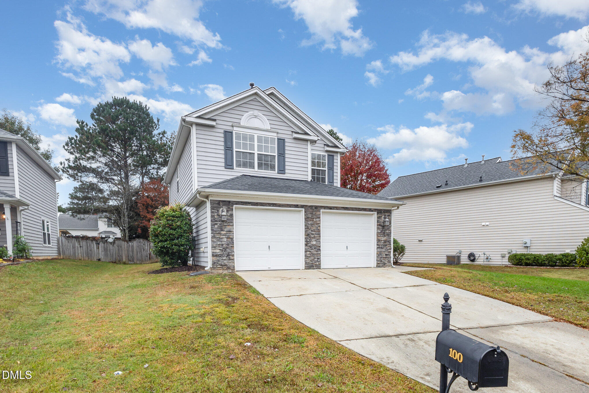 100 Chalcedony Street