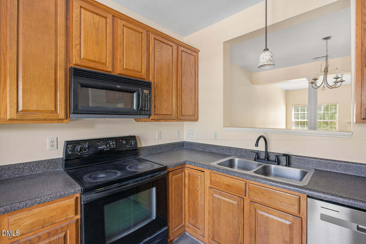 102 Galimore Way