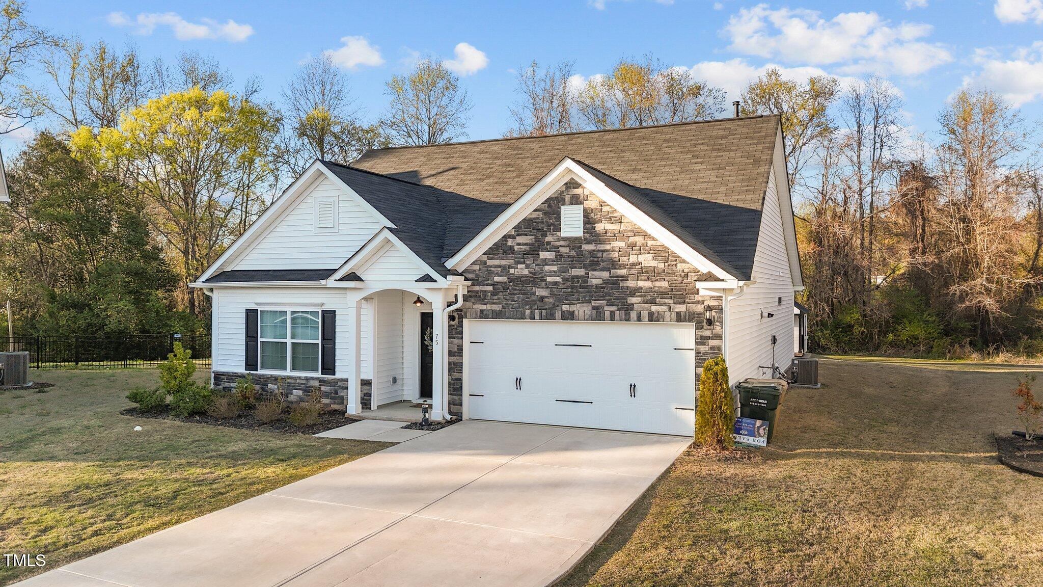 75 Red Crabapple Court