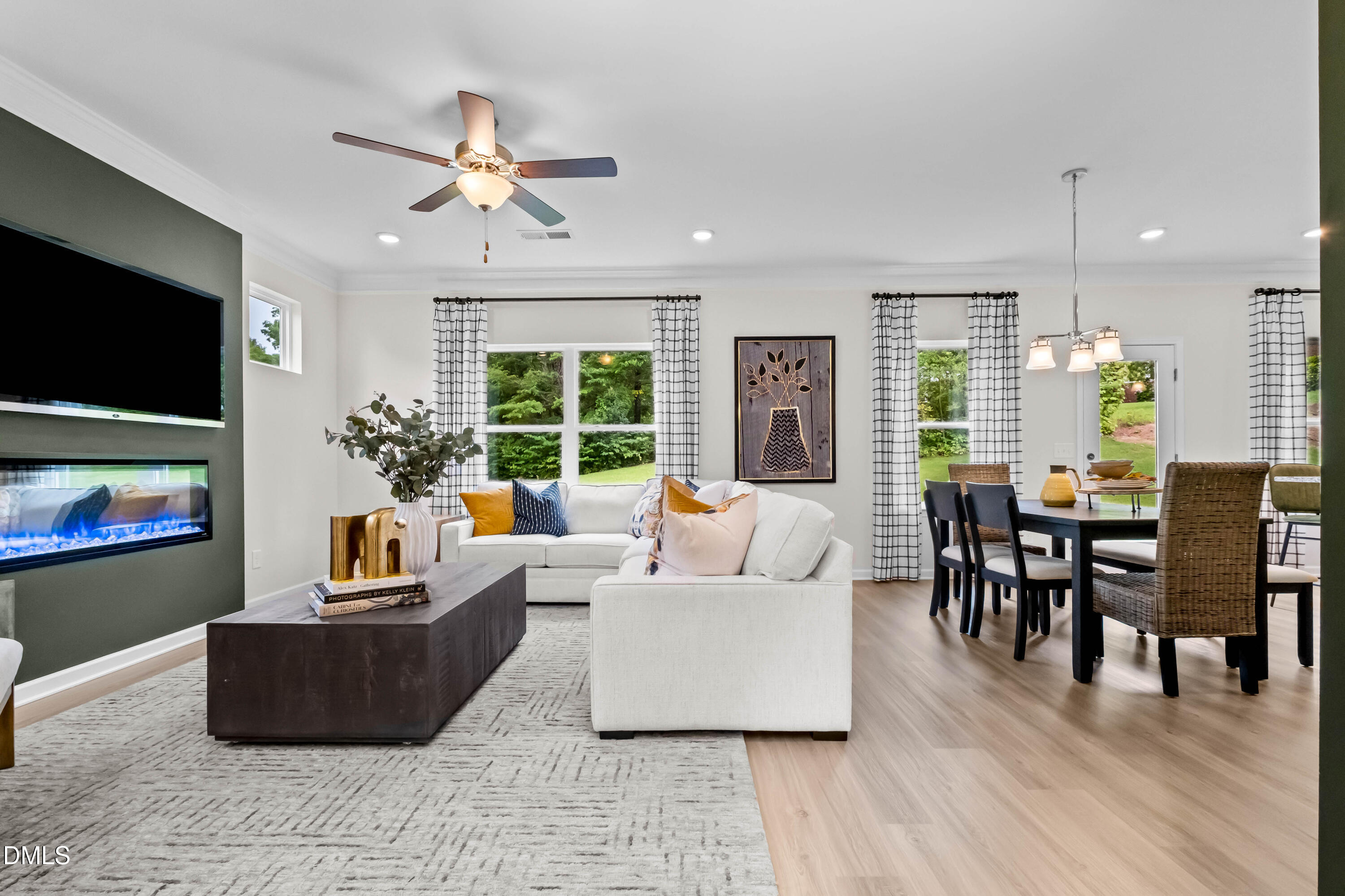 208 North Bali Court