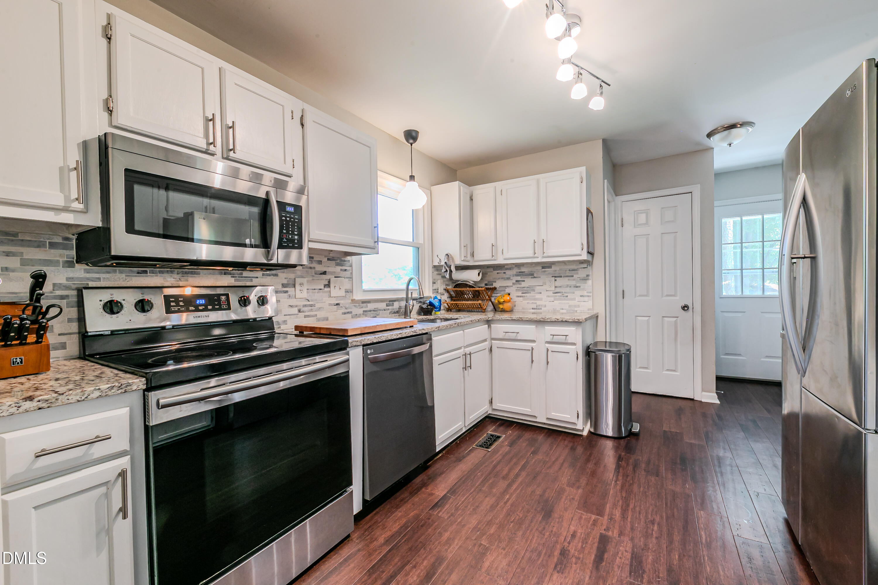 106 Amberhill Court