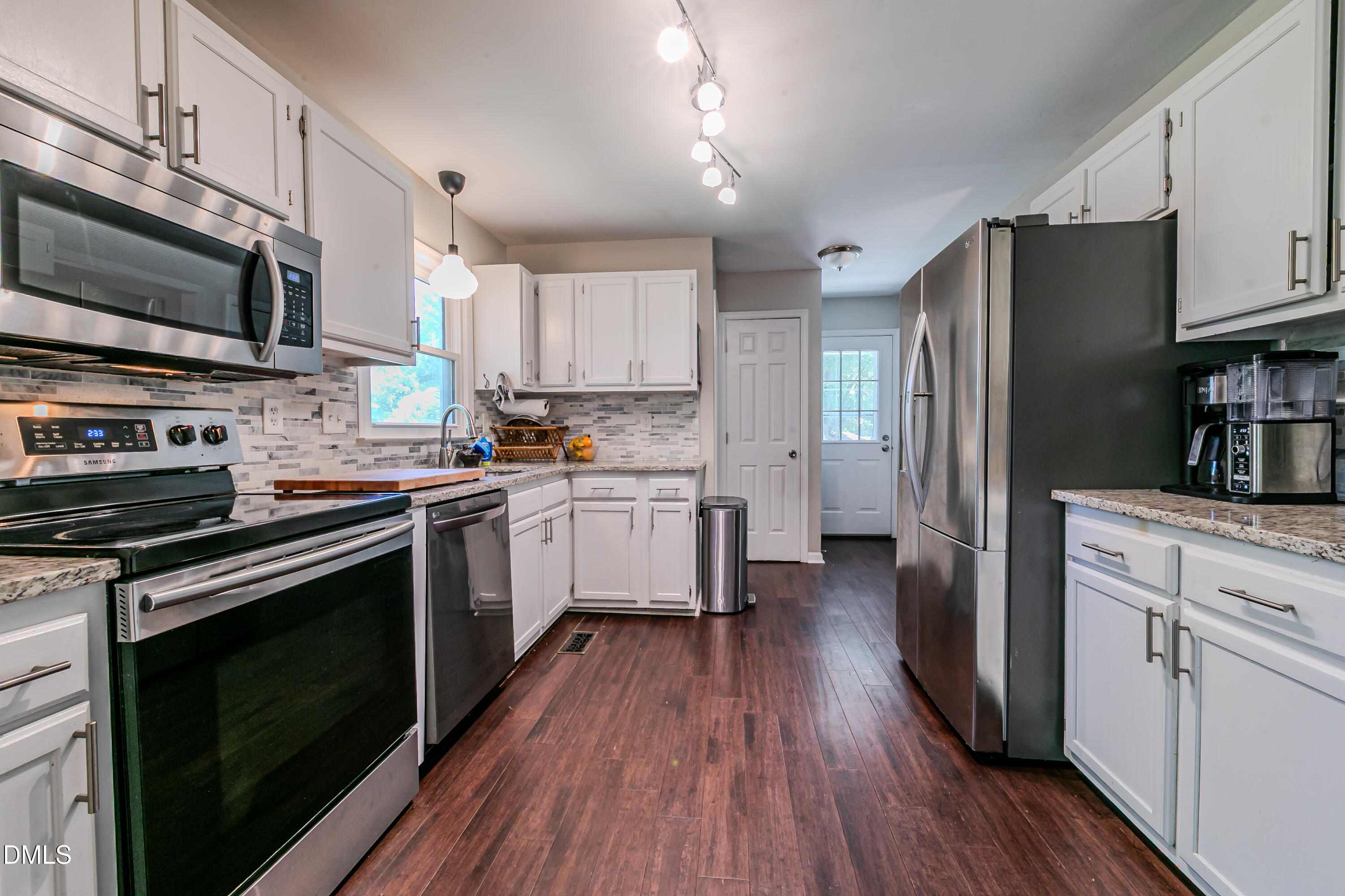 106 Amberhill Court