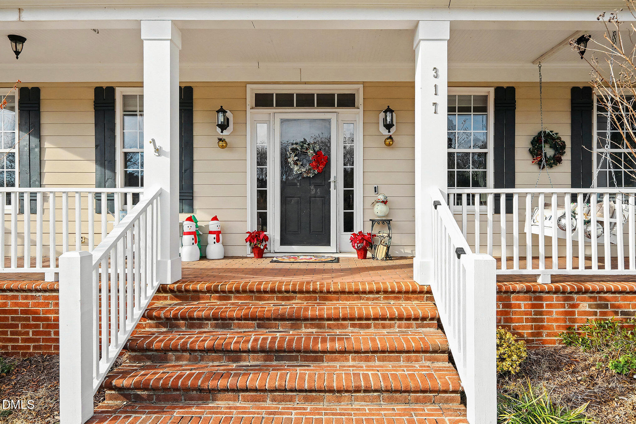 317 Single Tree Circle