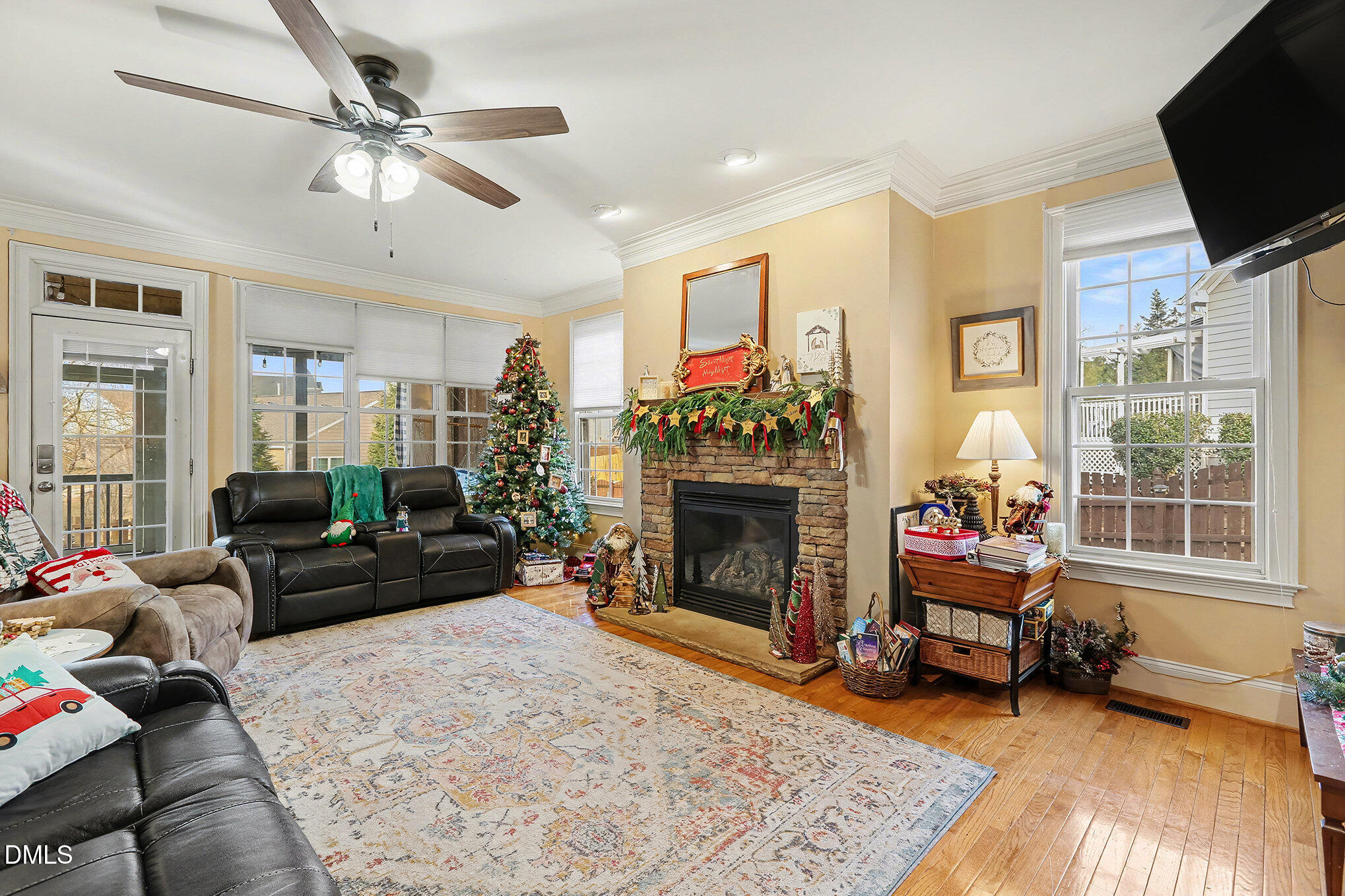 317 Single Tree Circle